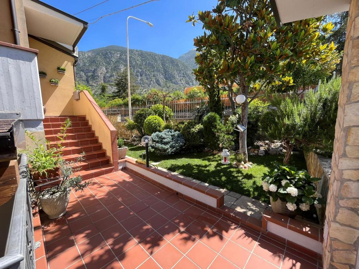 Вилла La Casa Di Panfilo Сульмона Экстерьер фото